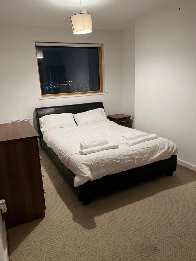 Bigkings Stylish 2 Bedroom Apartment With Free On Street Parking 曼彻斯特 外观 照片